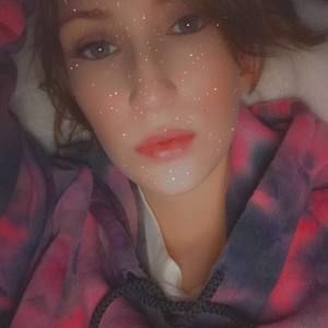 Meet your Posher, Hailey